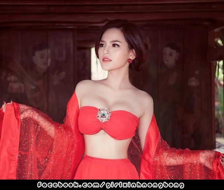 Girl xinh ngực khủng Ảnh Diễn Viên Trang Phi Ngực Khủng